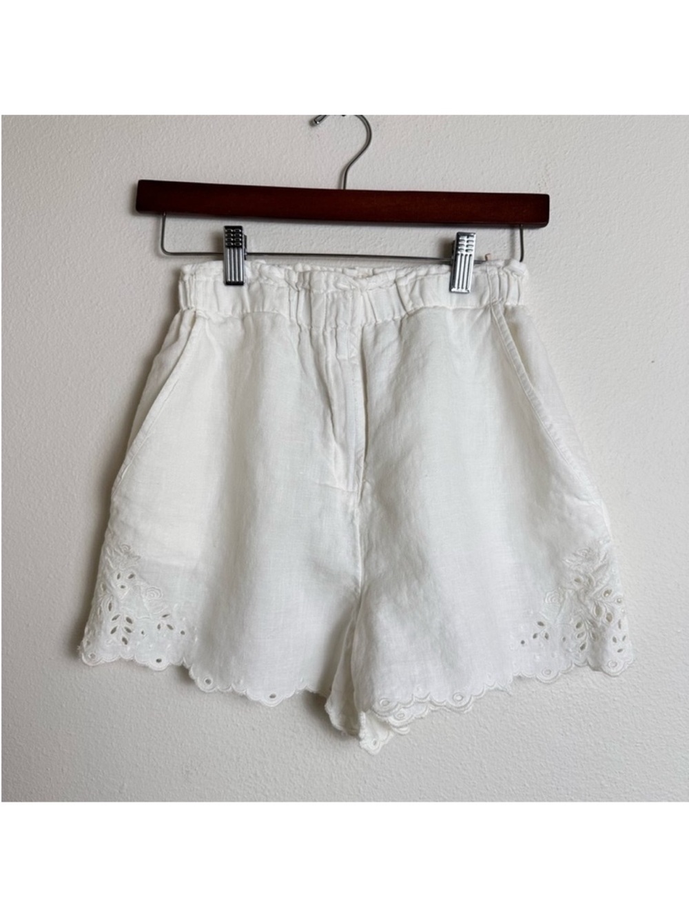 Wilfred Eyelet-Trim High Waist Linen Shorts